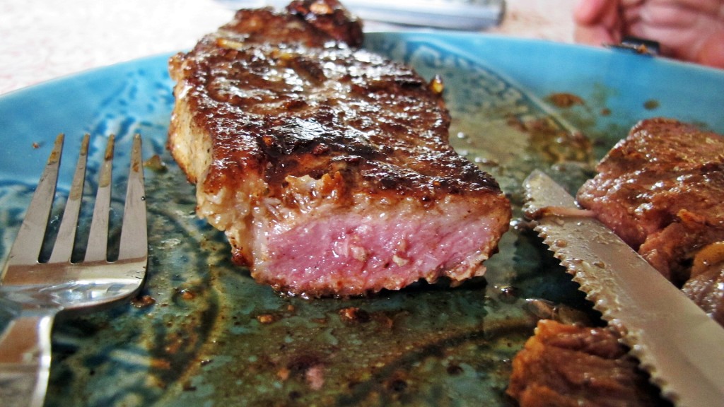meltique beef striploin steak_resize