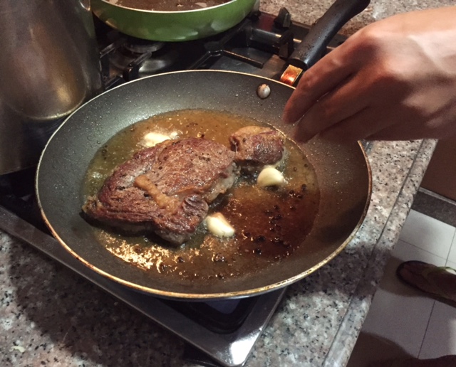 steak-and-mashed-potatoes-filippo-berio-2